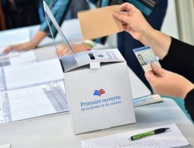 L' Espresso: «Πρόκειται για τις πιο αβέβαιες γαλλικές προεδρικές εκλογές»